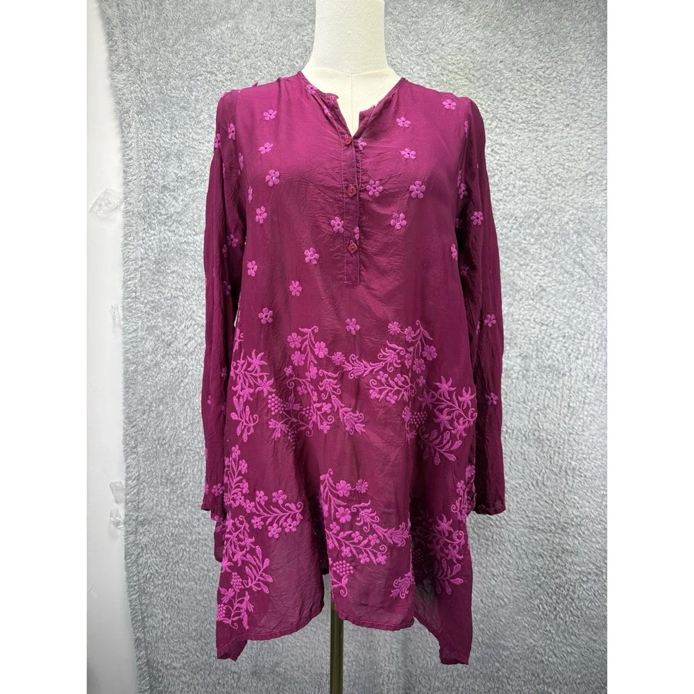 Johnny Was Womens XS Rayon Georgette Blouse Floral Embroidered Eyelet Boho